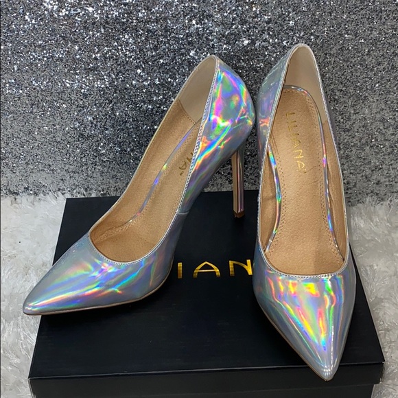 Silver Metallic heels - Picture 2 of 3